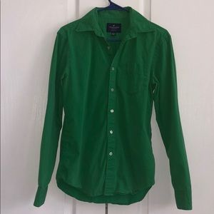 American eagle classic fit button down XS
